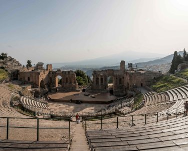 taormini theatre.jpg taormini theatre.jpg